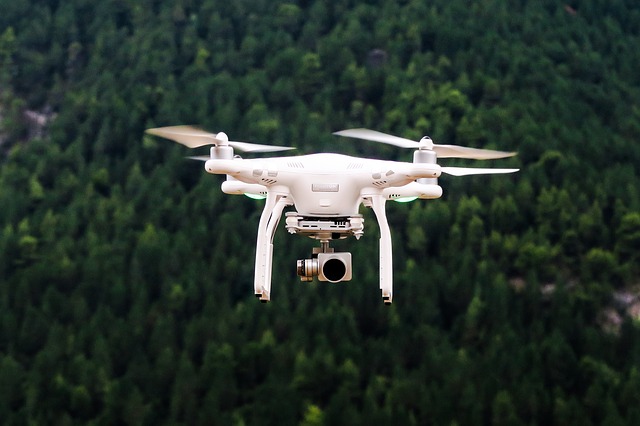 Living Lab su dati satellitari e droni per il monitoraggio ambientale