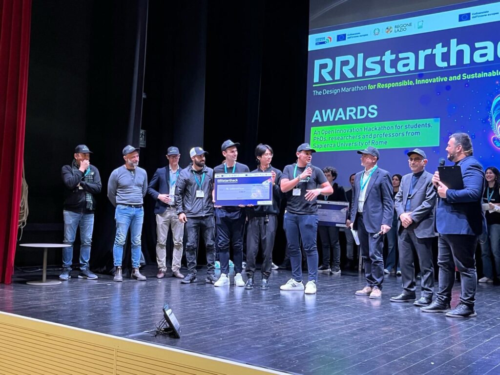 Si è chiusa con successo la competizione lanciata da Regione Lazio, Lazio Innova e da Saperi&Co di Sapienza Università di Roma. Quattro i progetti premiati dalla maratona di programmazione per soluzioni Responsabili, Innovative e Sostenibili